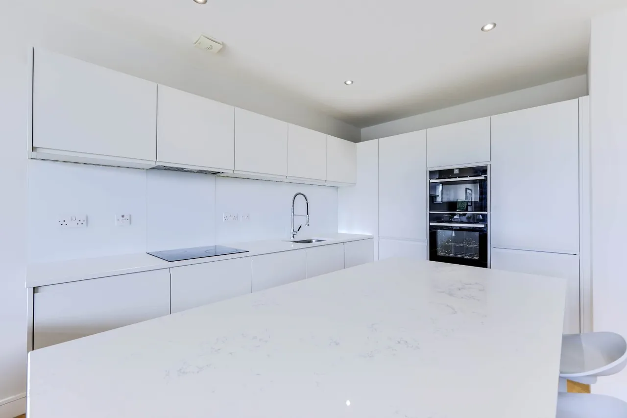 Low Lane, Horsforth, LS18, photo 7