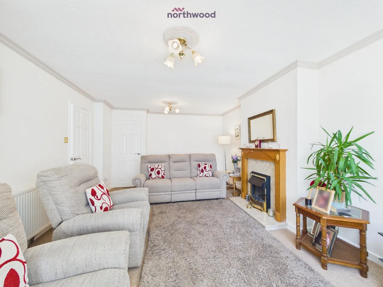 Mile Barn Road, Wrexham, LL13, photo 5