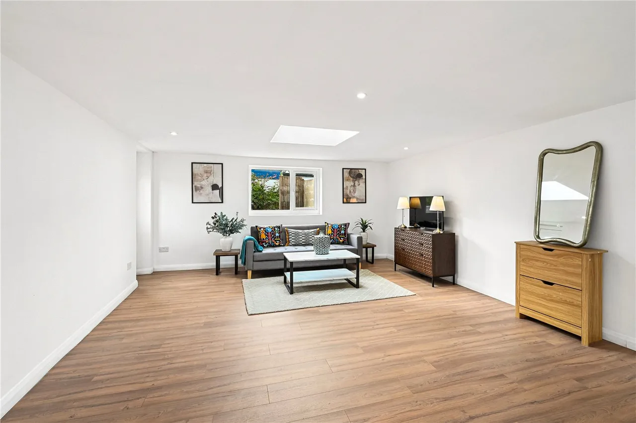 Aviemore Way, Beckenham, BR3, photo 22
