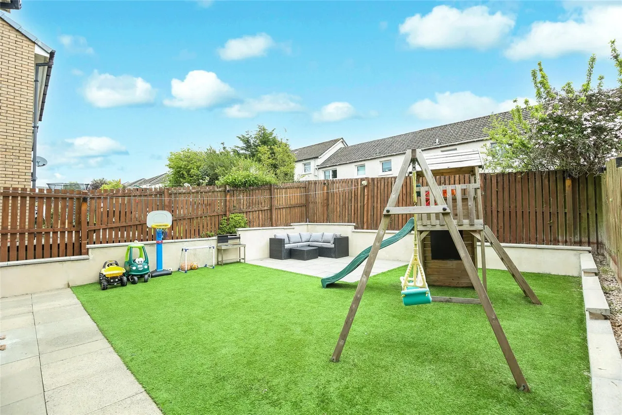 Sycamore Way, Stewarton, Kilmarnock, East Ayrshire, KA3, photo 13