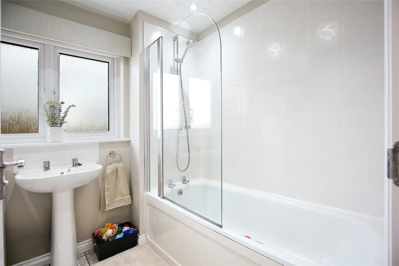 Sycamore Way, Stewarton, Kilmarnock, East Ayrshire, KA3, photo 8