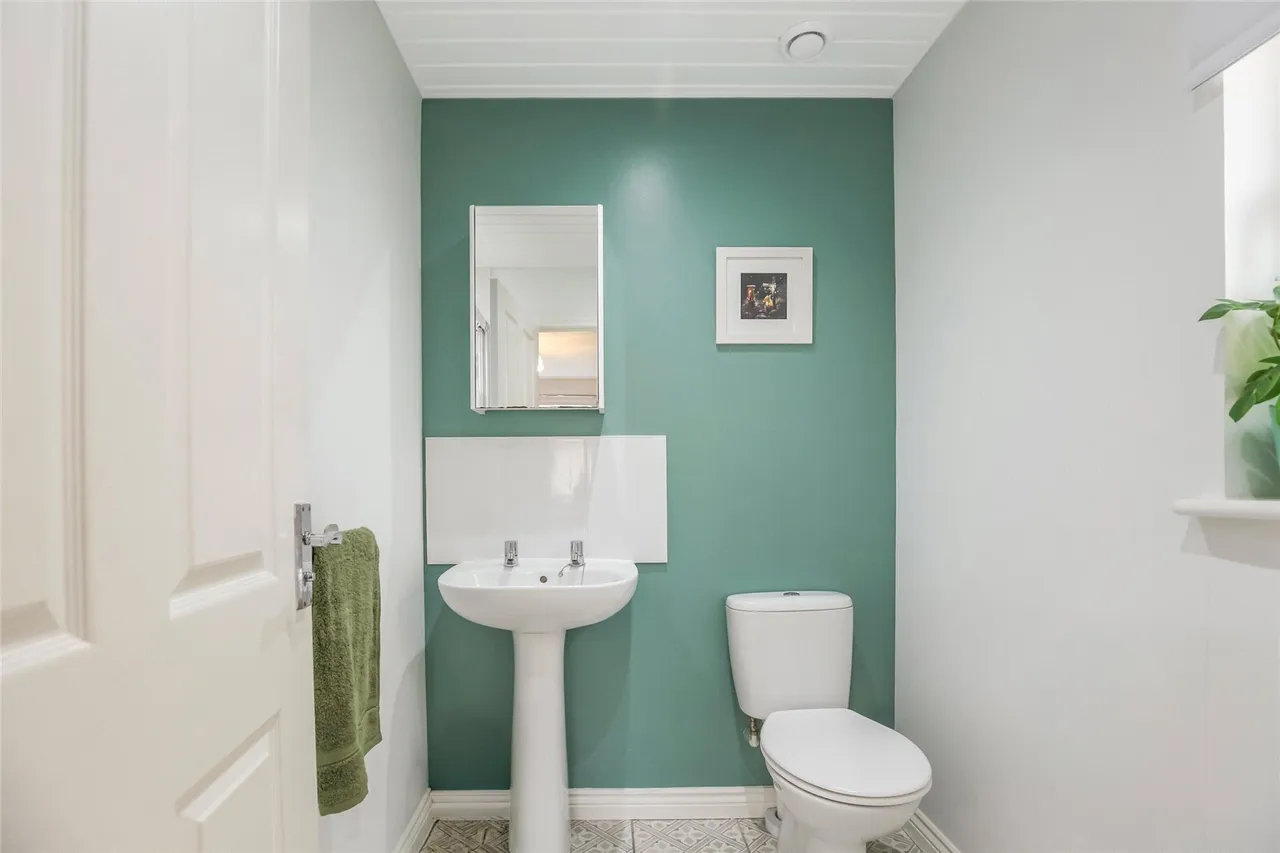 Sycamore Way, Stewarton, Kilmarnock, East Ayrshire, KA3, photo 6