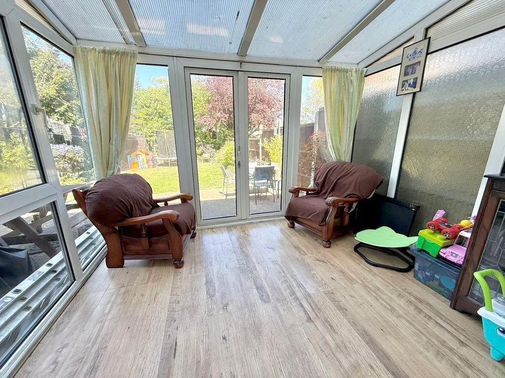 Lime Avenue, Luton LU4 0EF, photo 5