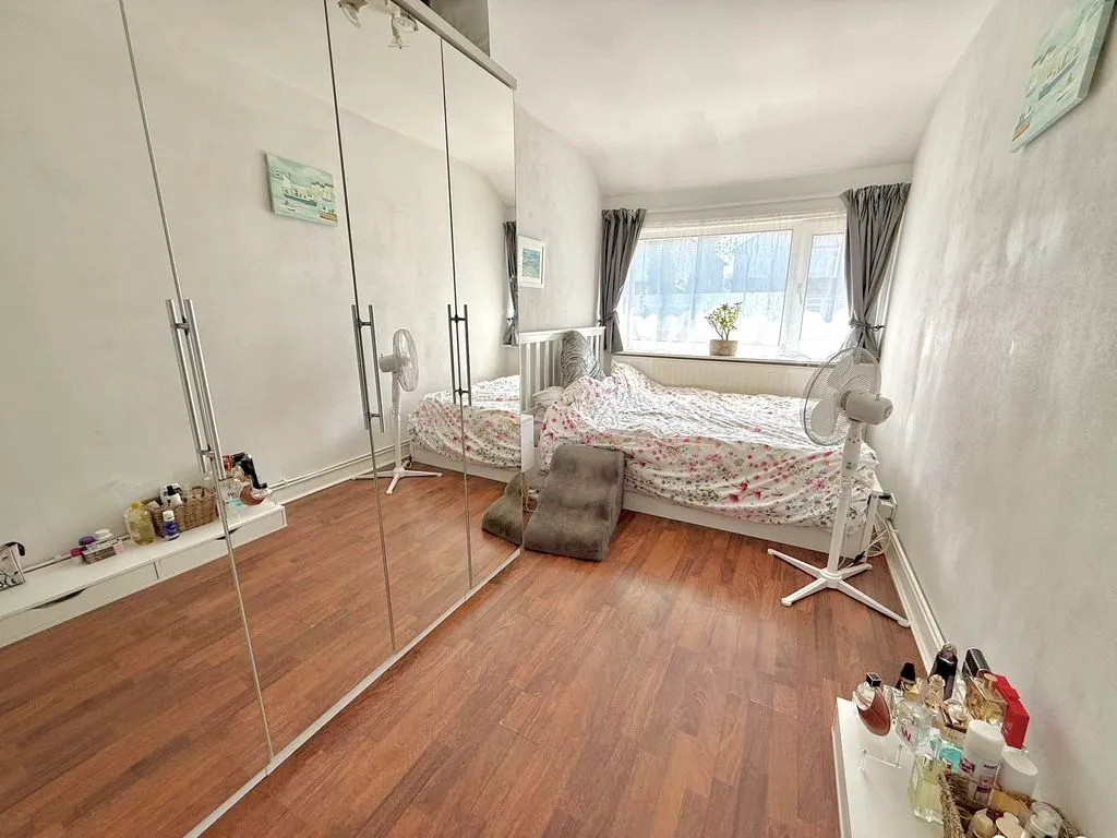 Lime Avenue, Luton LU4 0EF, photo 10