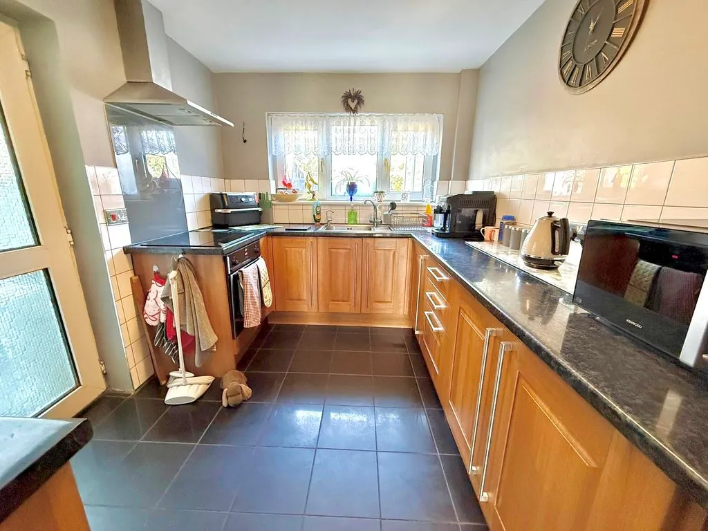 Lime Avenue, Luton LU4 0EF, photo 7