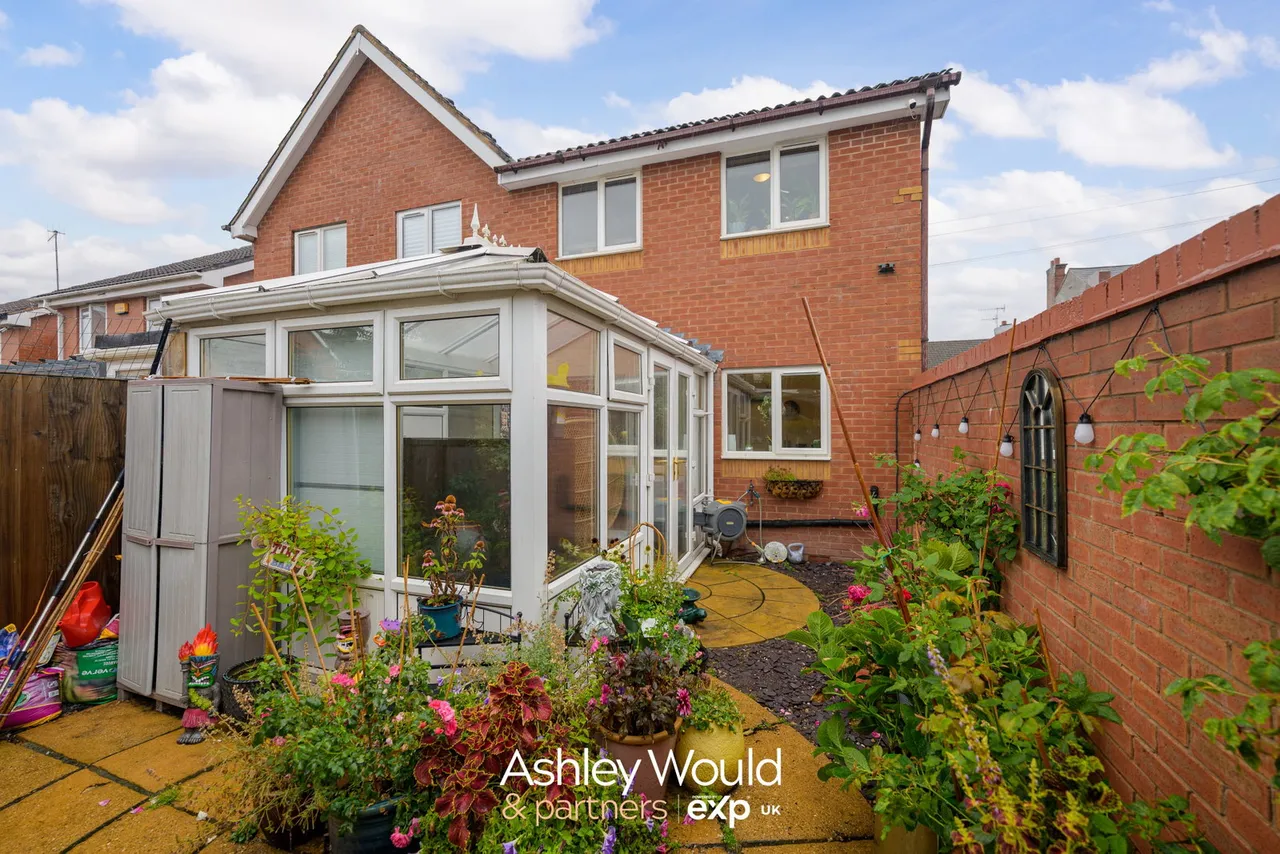 Century Mews, Cradley Heath, B64, photo 13