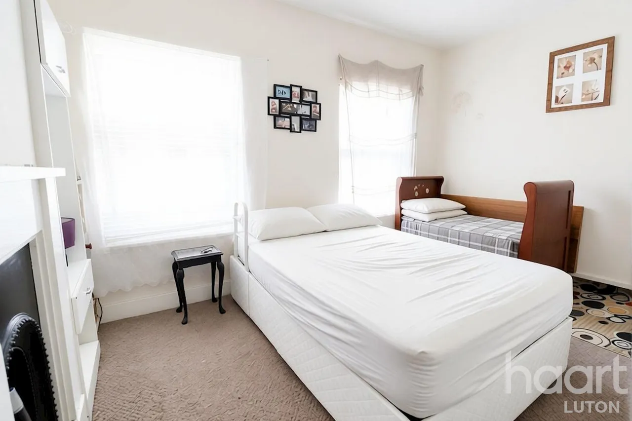 Tavistock Crescent, Luton, LU1, photo 5