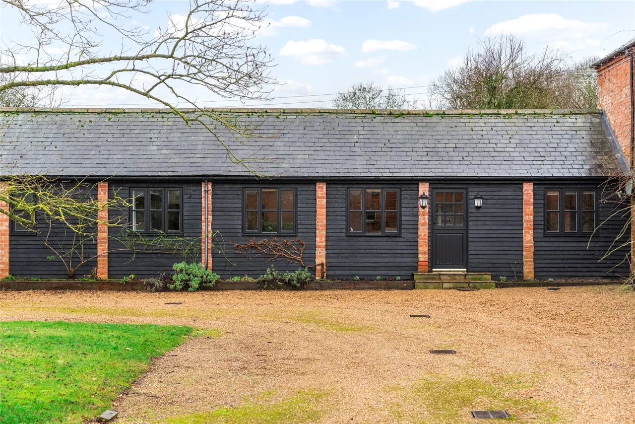 Annexe, Shrob Lodge, MK19, photo 11