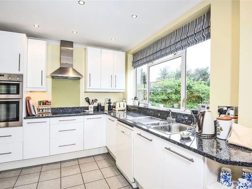 Silverston Way, Stanmore, HA7, photo 4