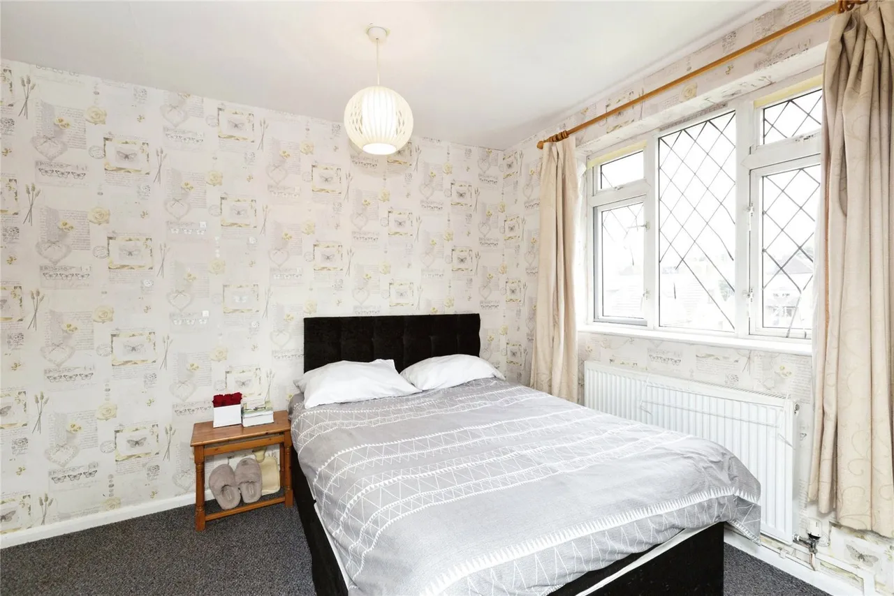 Claybury Broadway, Ilford, IG5, photo 16