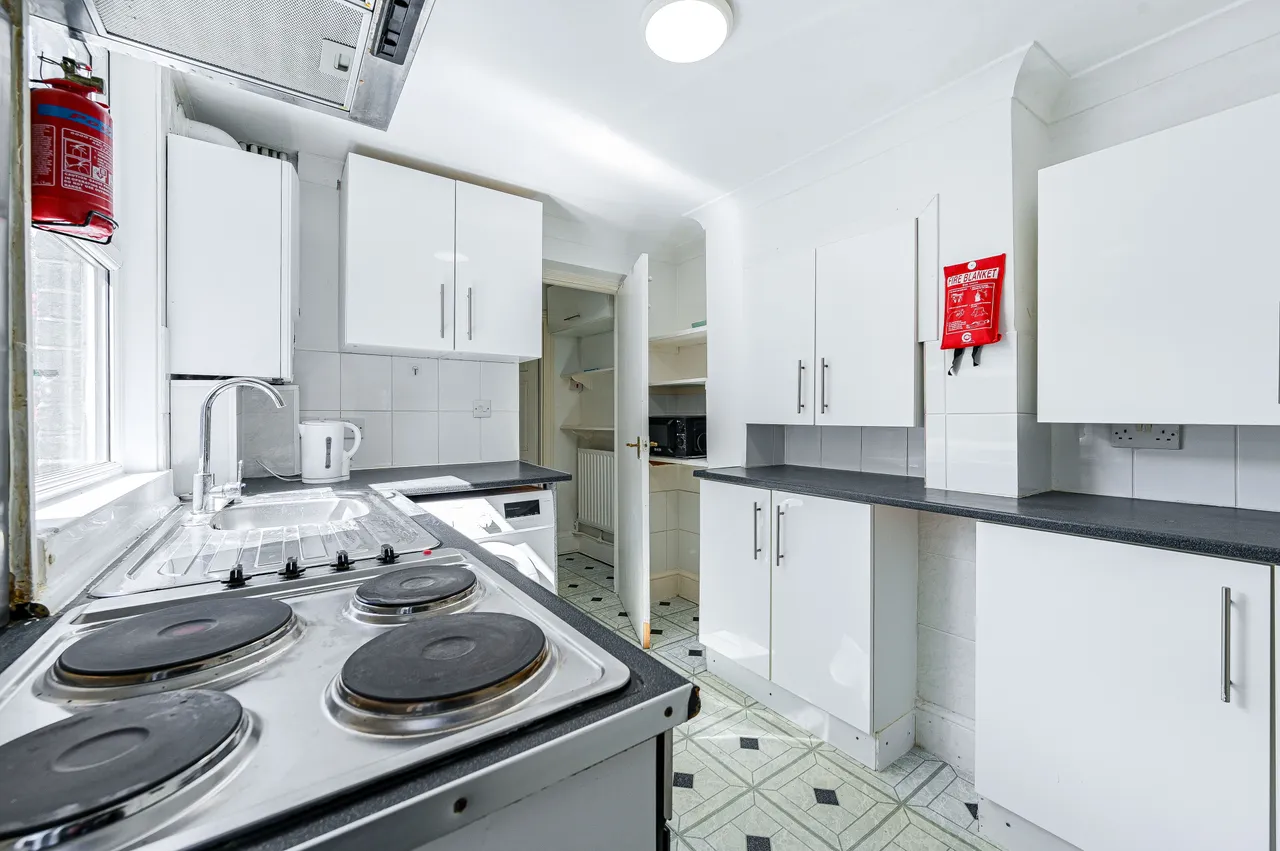 3 Bertrand Street, London, photo 3