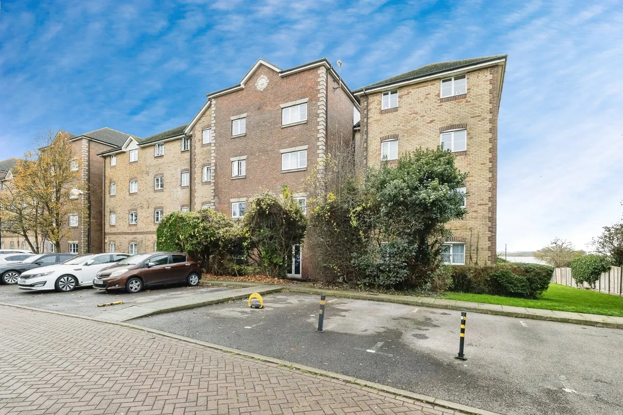 Harrisons Wharf, Purfleet-on-Thames, Essex, RM19, photo 13