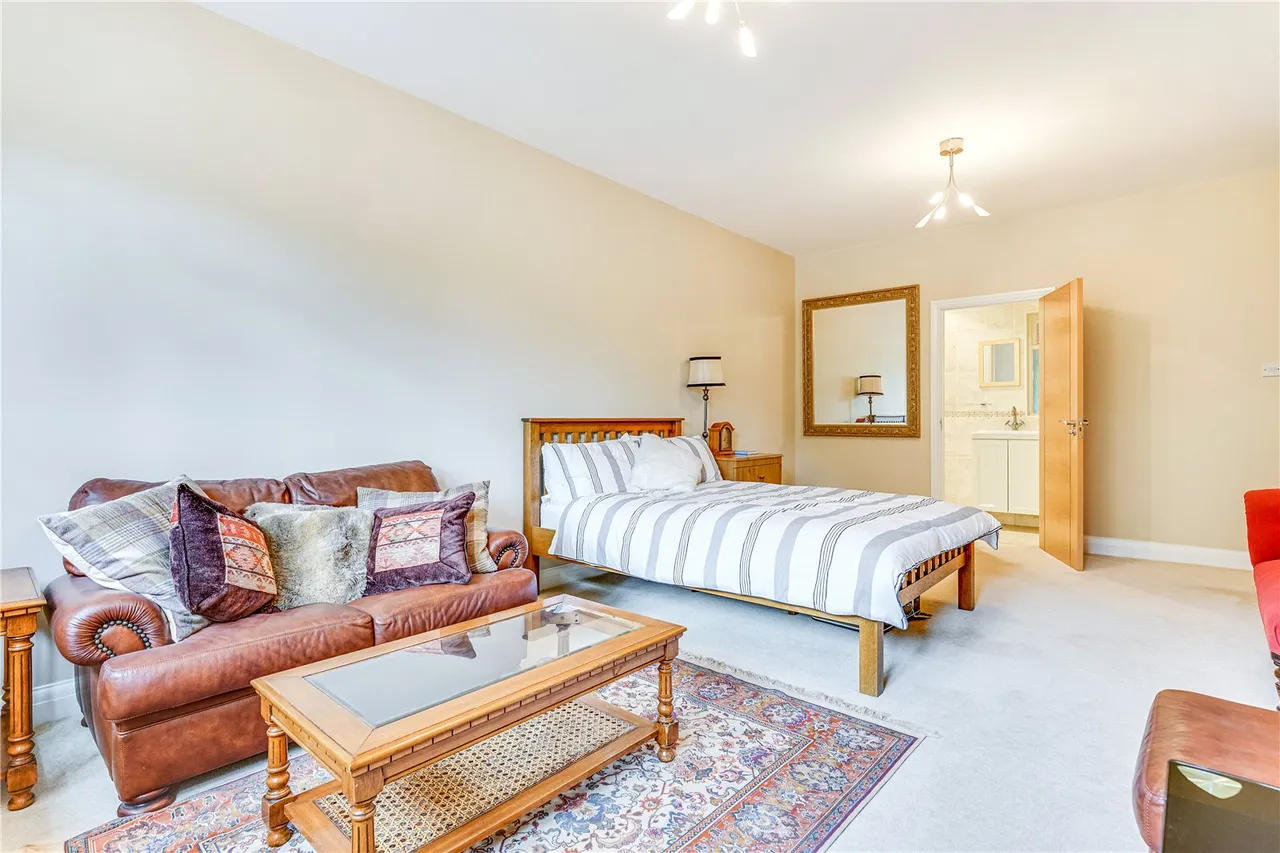 Carbone Hill, Northaw, Hertfordshire, EN6 4PN, photo 24
