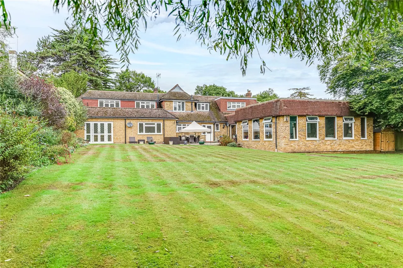 Carbone Hill, Northaw, Hertfordshire, EN6 4PN, photo 3