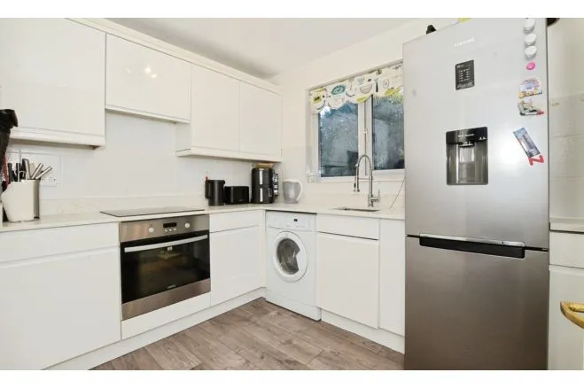 Granville Place, Pinner, HA5, photo 3
