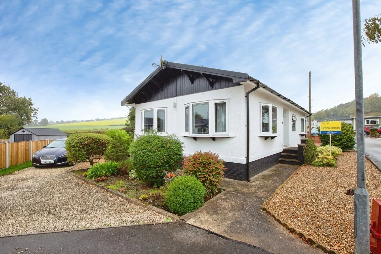 2 bed house for sale, Mill Lane, Old Tupton, S42