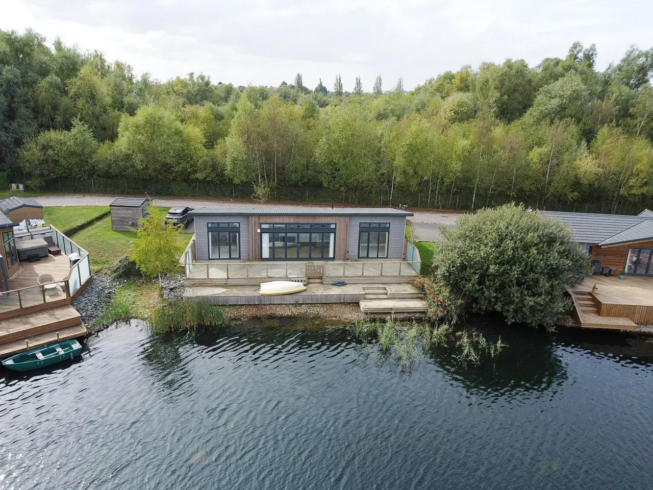 2 bed lodge for sale, Spion Kop Farm, Langtoft Lakes, PE6