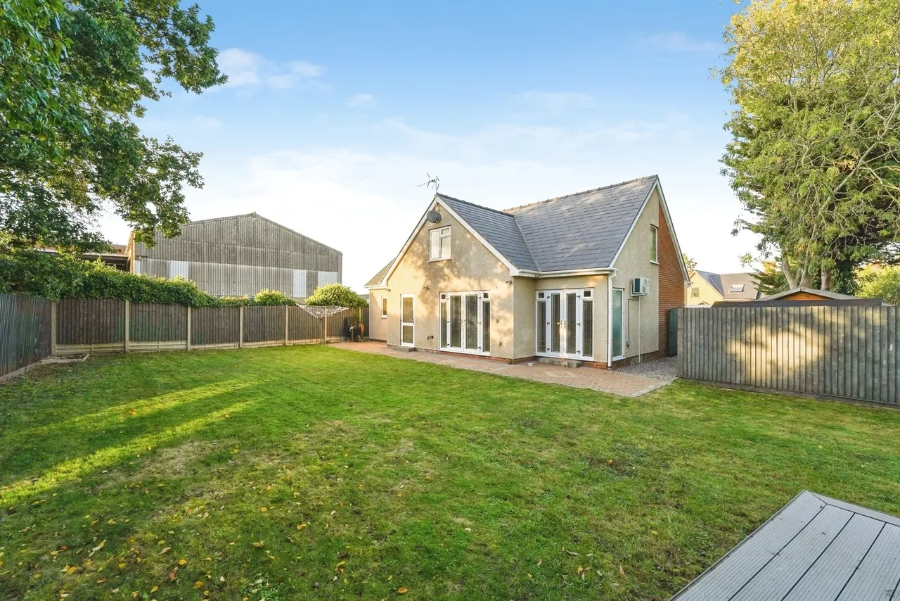 Gloucester Road, Cheltenham, GL51, photo 18