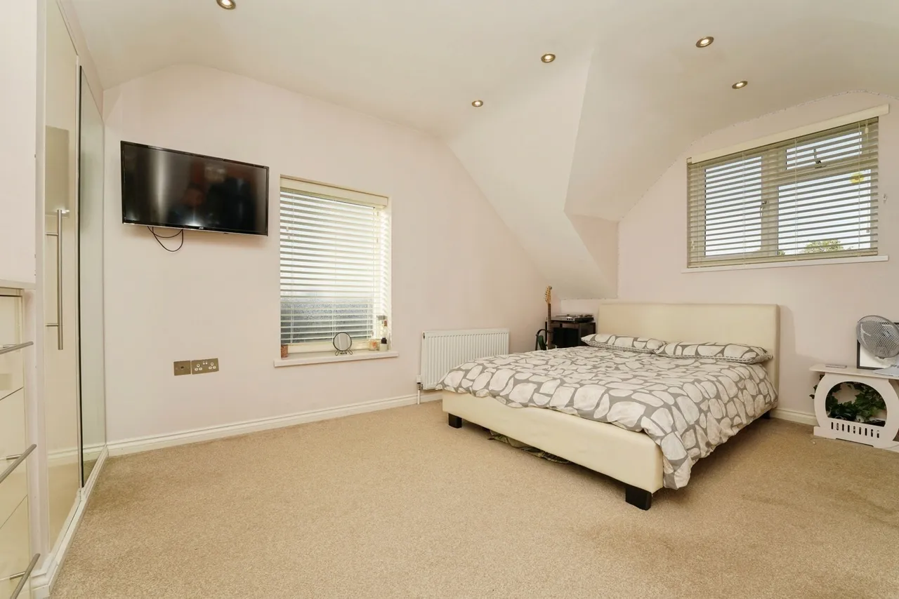 Gloucester Road, Cheltenham, GL51, photo 7