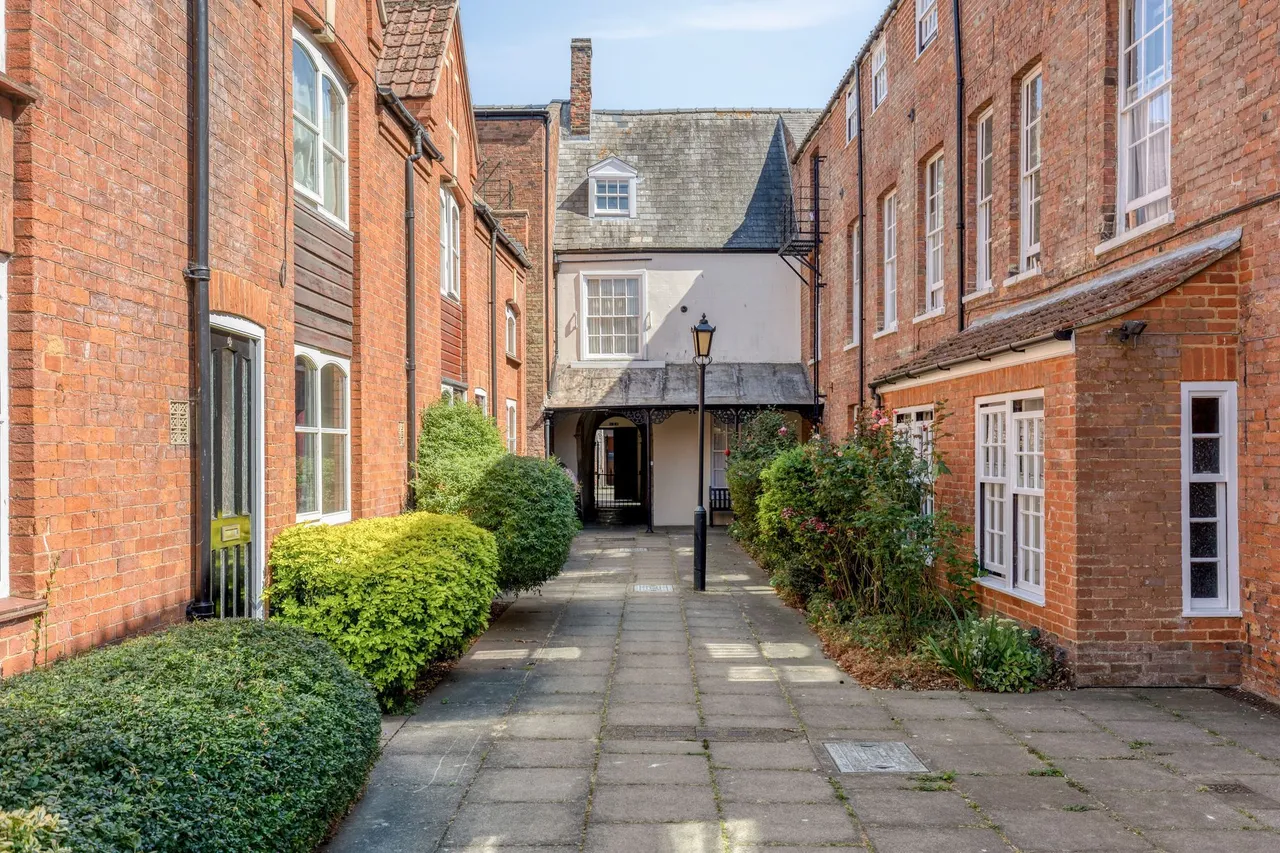 Old School Court, King's Lynn, PE30, photo 3