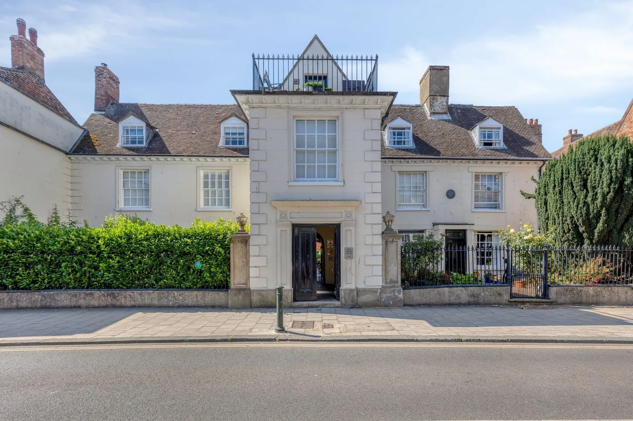 1 bed flat for sale, Old School Court, King's Lynn, PE30
