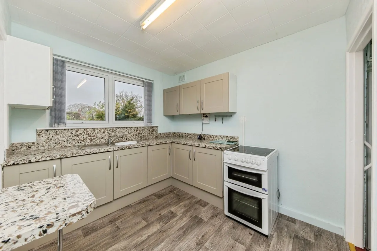 Primrose Avenue, CREWE, Cheshire, CW1, photo 10