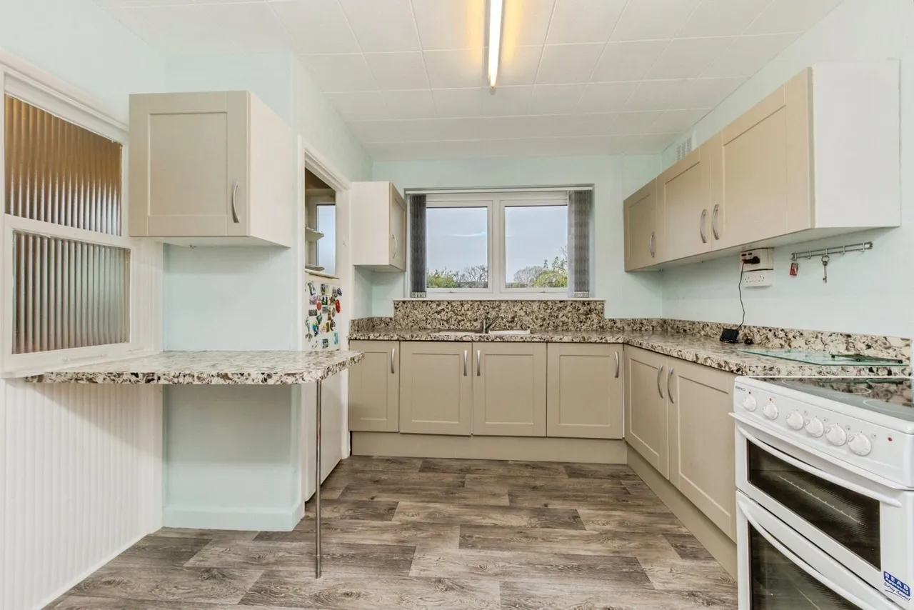 Primrose Avenue, CREWE, Cheshire, CW1, photo 8