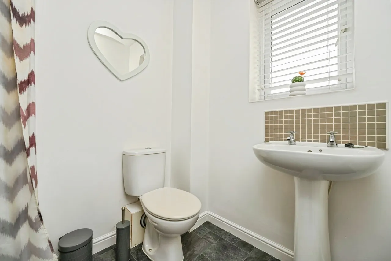 Springfield Crescent, Liverpool, L36, photo 11