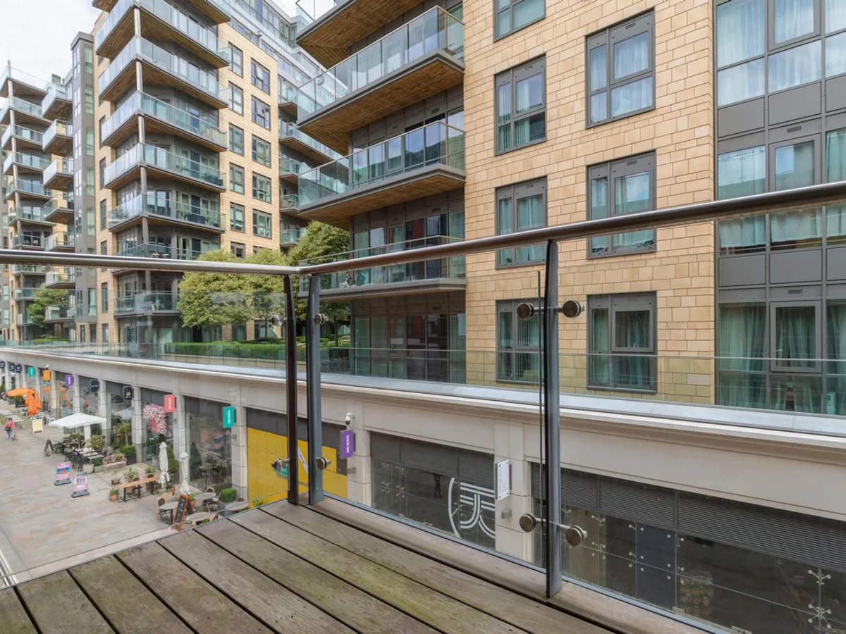 Dickens Yard, London, W5, photo 7