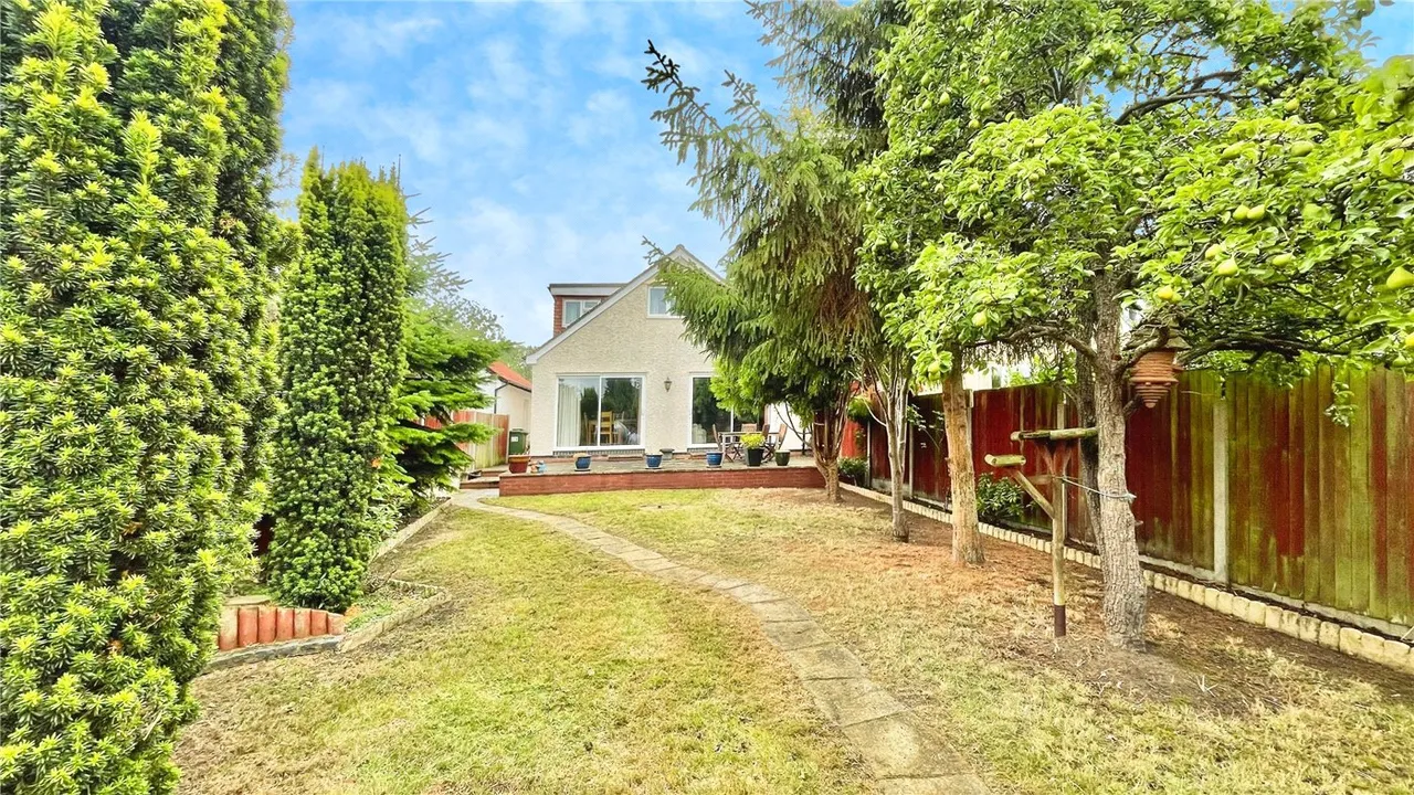 Alcester Road, Stratford-upon-Avon, Warwickshire, CV37, photo 6