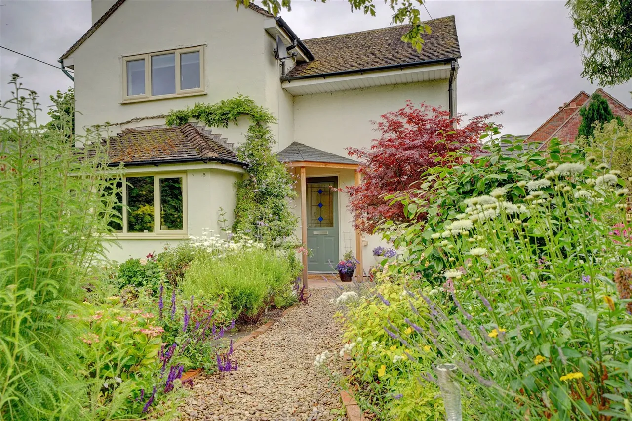 O'Keys Lane, Fernhill Heath, Worcester, Worcestershire, WR3 8RL, photo 32