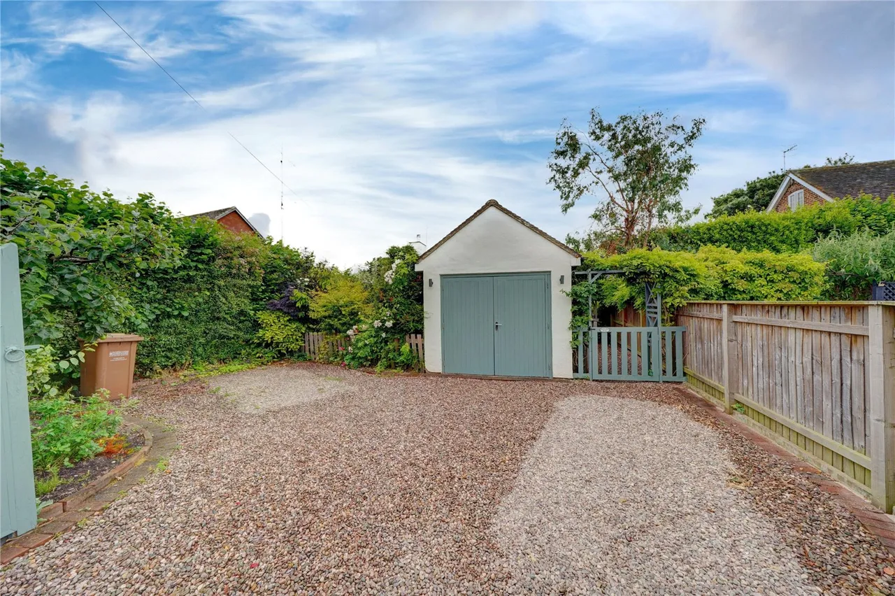 O'Keys Lane, Fernhill Heath, Worcester, Worcestershire, WR3 8RL, photo 30