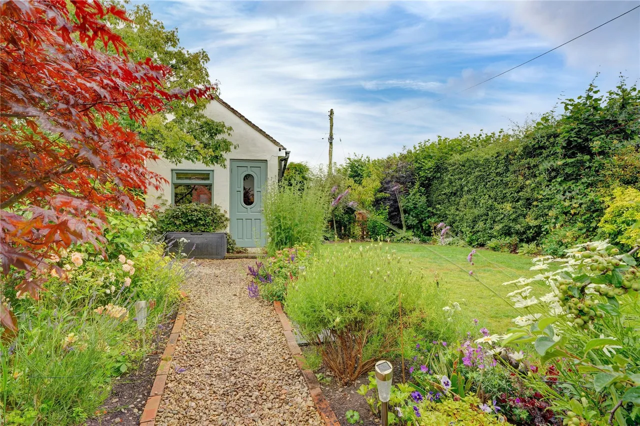 O'Keys Lane, Fernhill Heath, Worcester, Worcestershire, WR3 8RL, photo 27