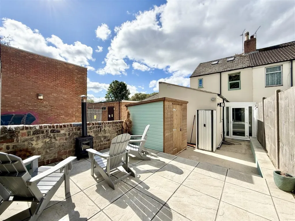Quarry Road, Swindon, photo 13