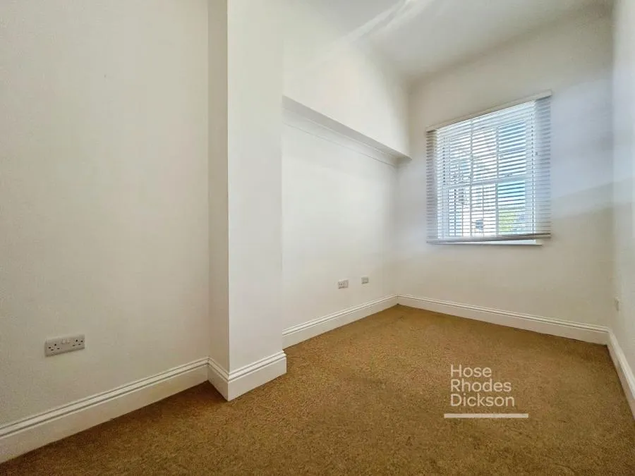 Denmark Road, Cowes, PO31, photo 5