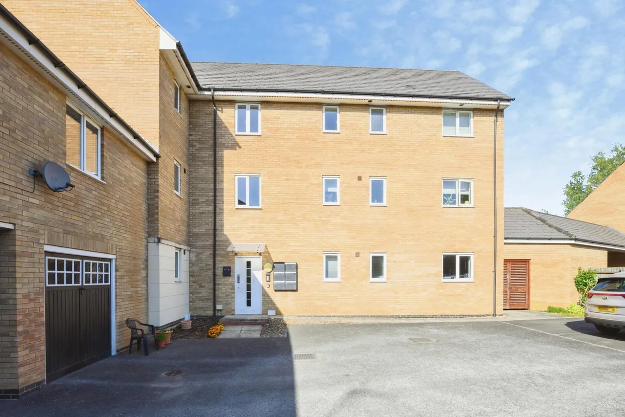Harn Road, Hampton Centre, PE7, photo 2