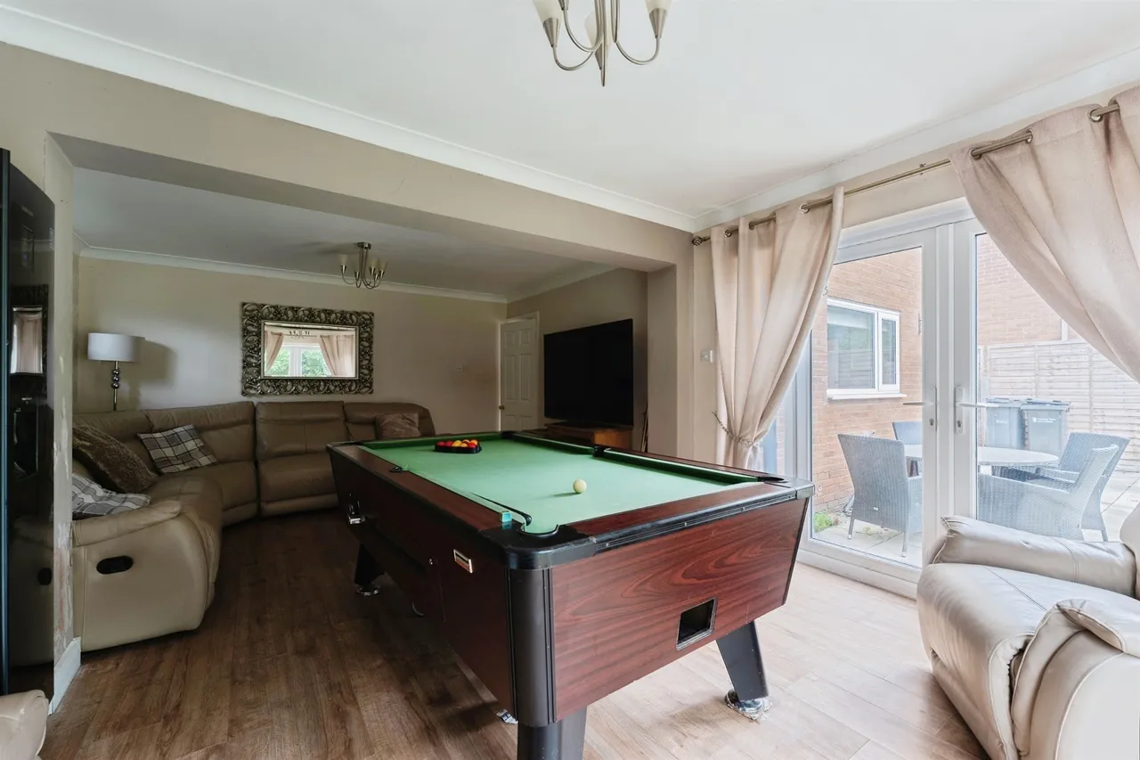 Fairways Drive, Ellesmere Port, CH66, photo 6