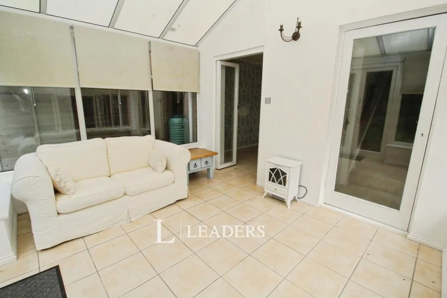 Runford Court, Shenley Lodge, MK5, photo 11