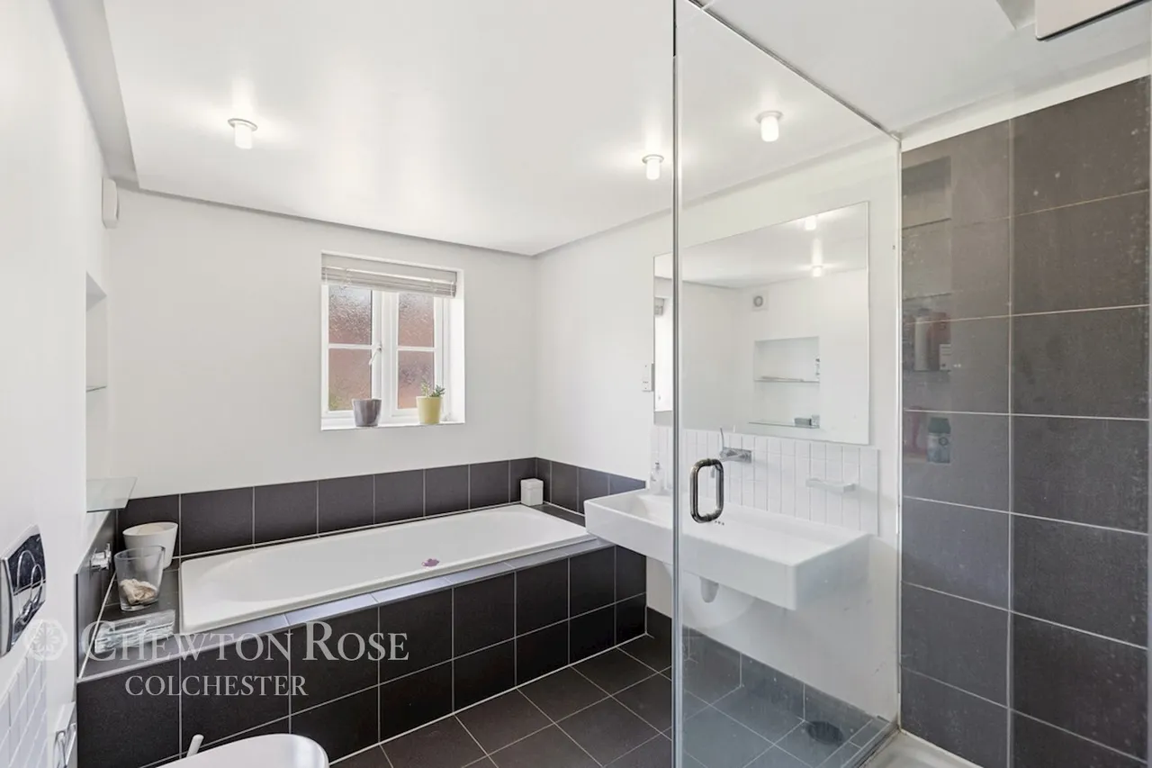 Church Road, Gosfield, photo 20