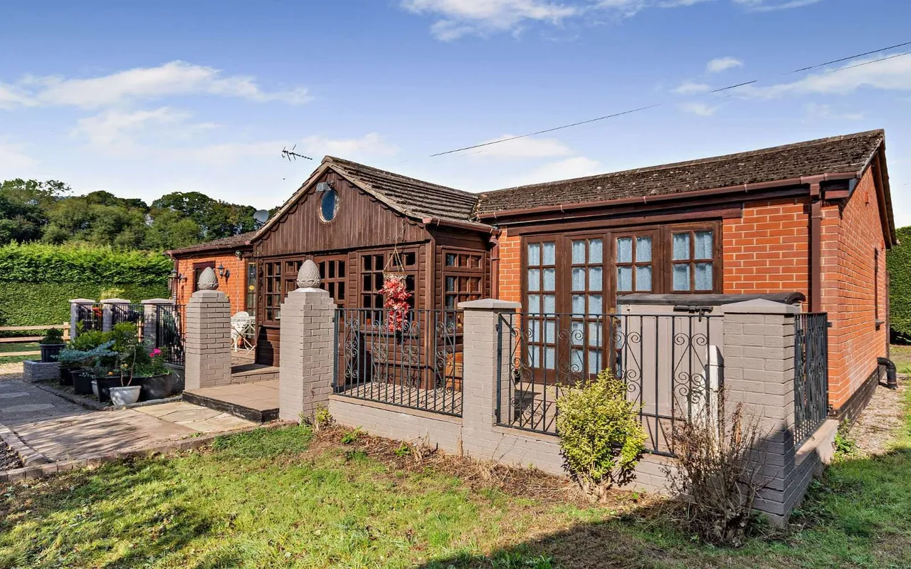Northwood Lane, Bewdley, Worcestershire, DY12 1AP, photo 9