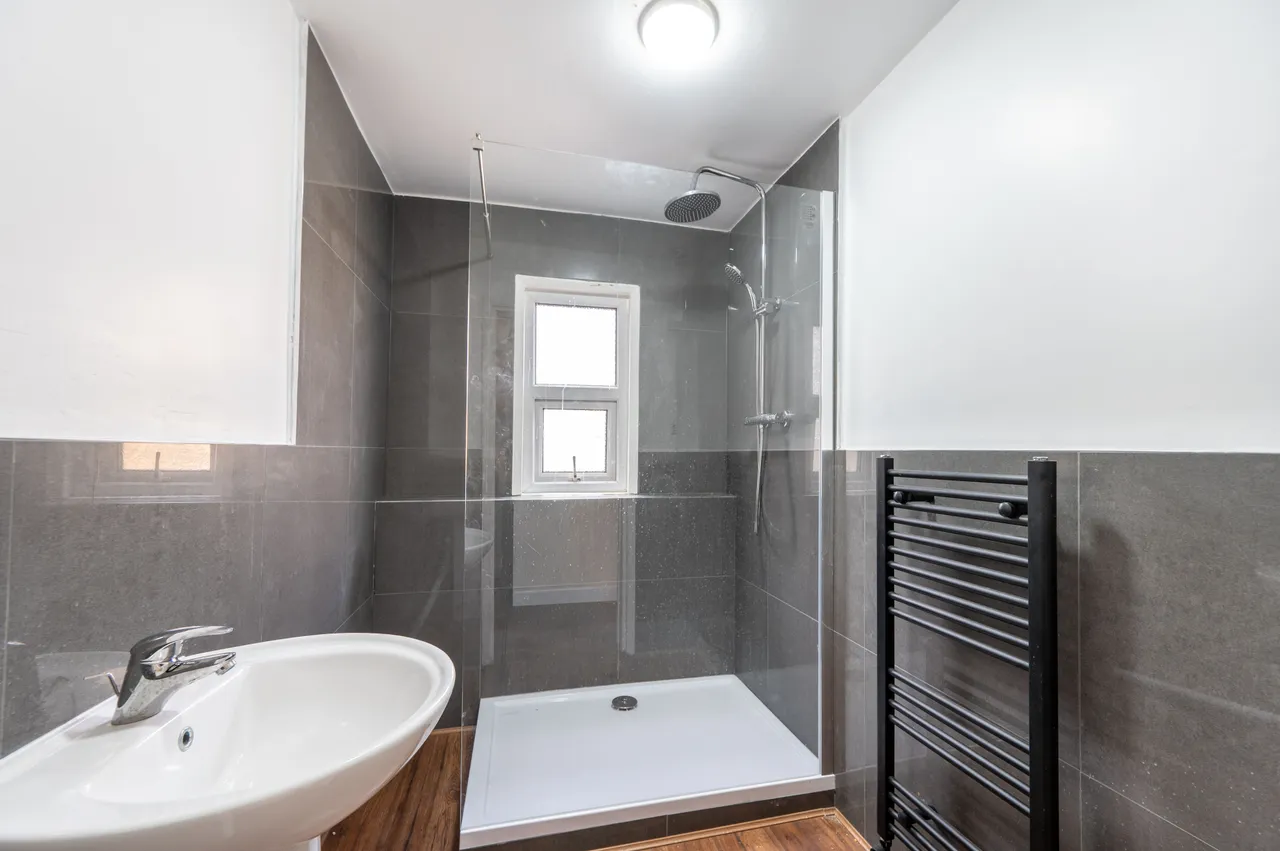 24b Leopold Road, London, photo 6
