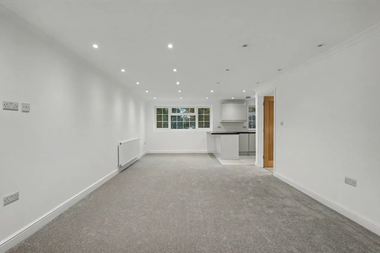 Wallis Avenue, Maidstone, ME15 9HS, photo 2