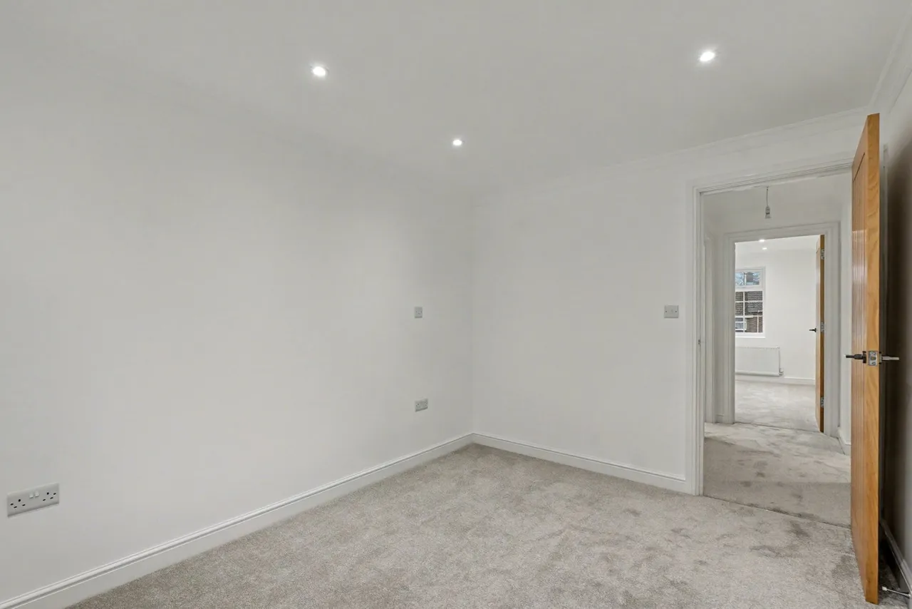 Wallis Avenue, Maidstone, ME15 9HS, photo 8