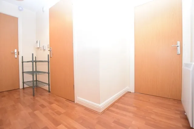 Royal Plaza, 1 Eldon Street, Sheffield, S1 4GB, photo 10