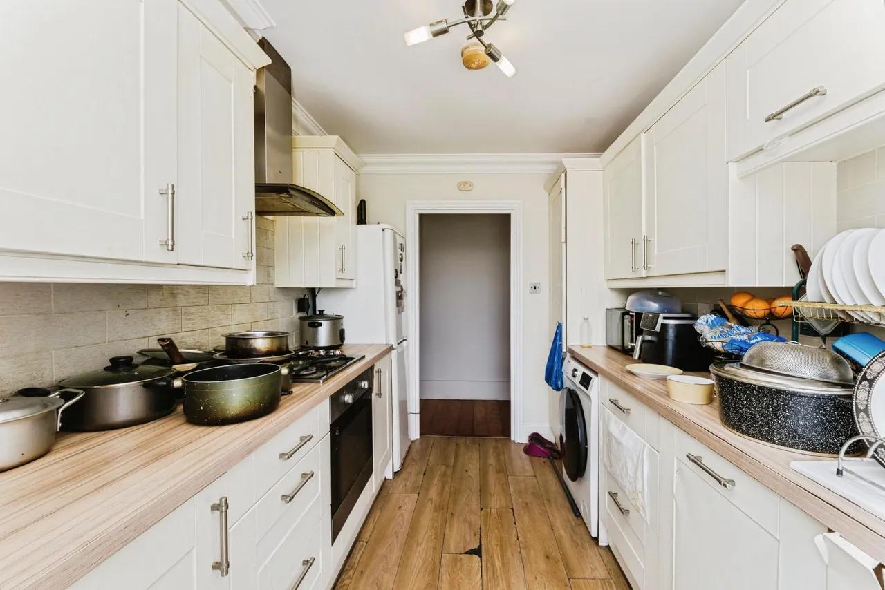 Upton Lane, London, E7, photo 2