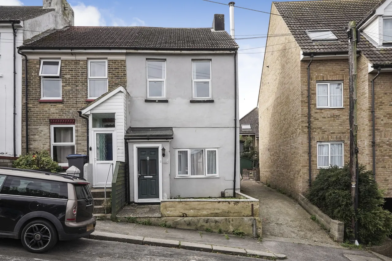 3 bed house for sale — Maxton Road, Dover, Kent, CT17