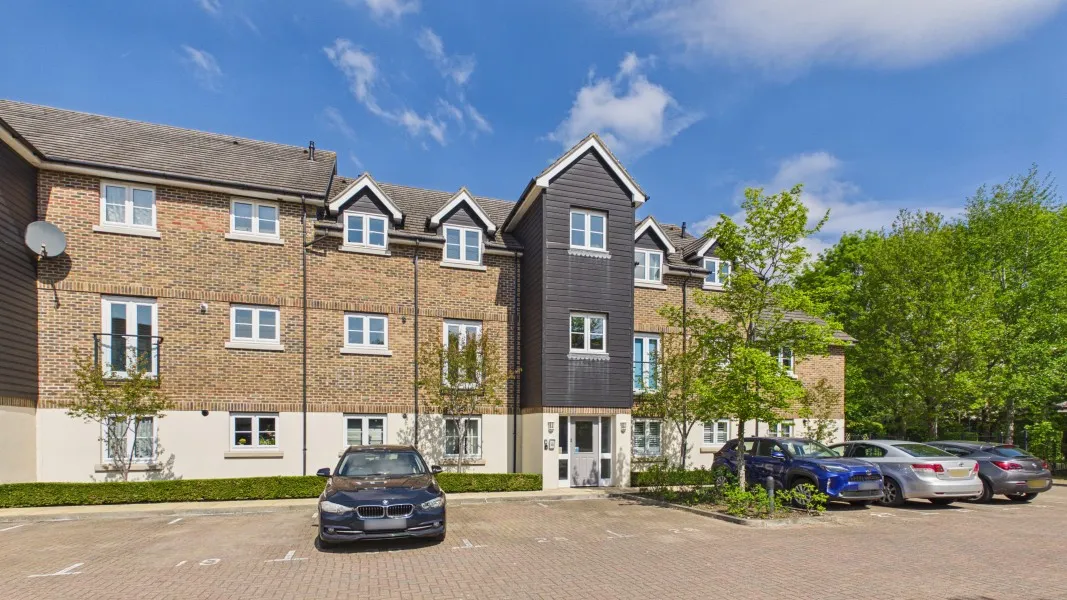 Scholars Walk, Farnborough, GU14, photo 12