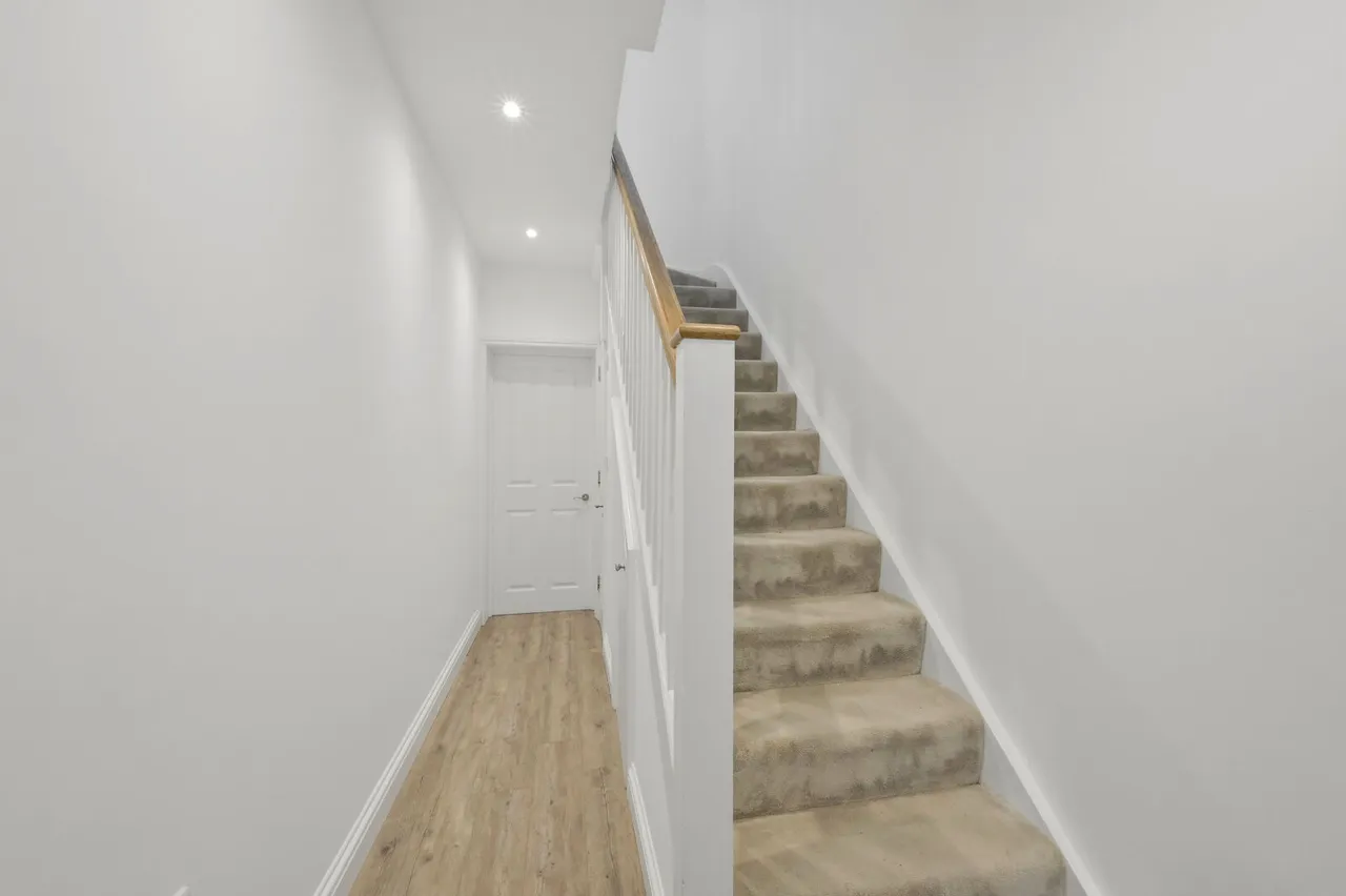 Amity Grove, West Wimbledon, SW20, photo 14