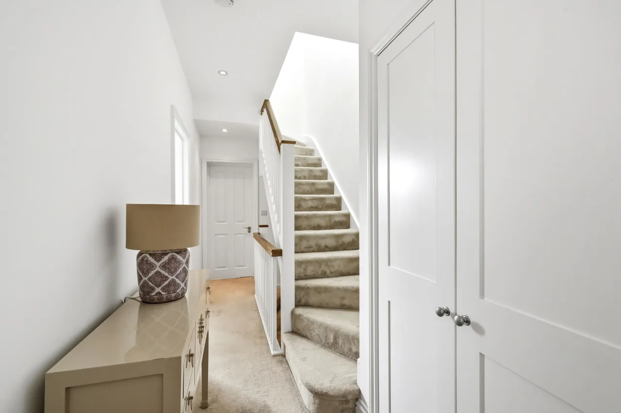 Amity Grove, West Wimbledon, SW20, photo 5