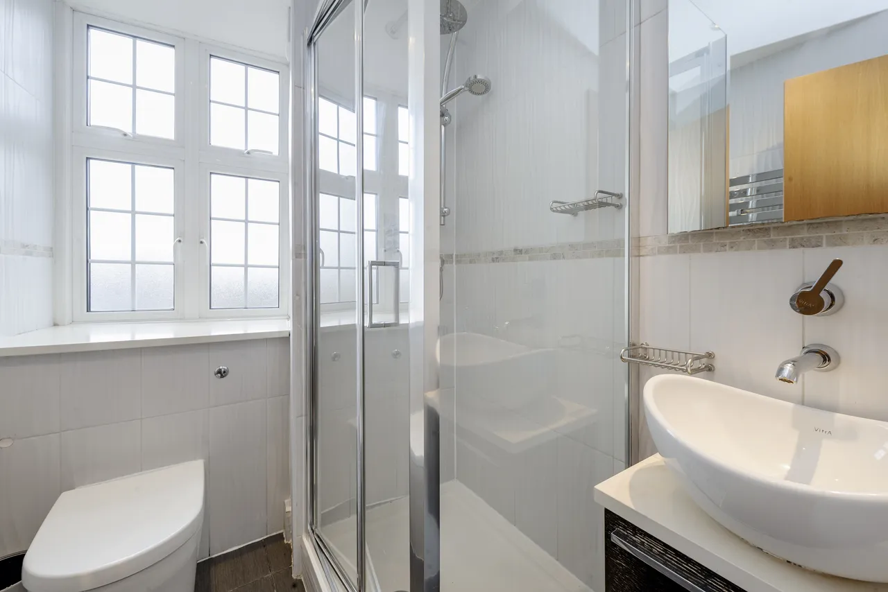Brompton Road, London, SW3, photo 10